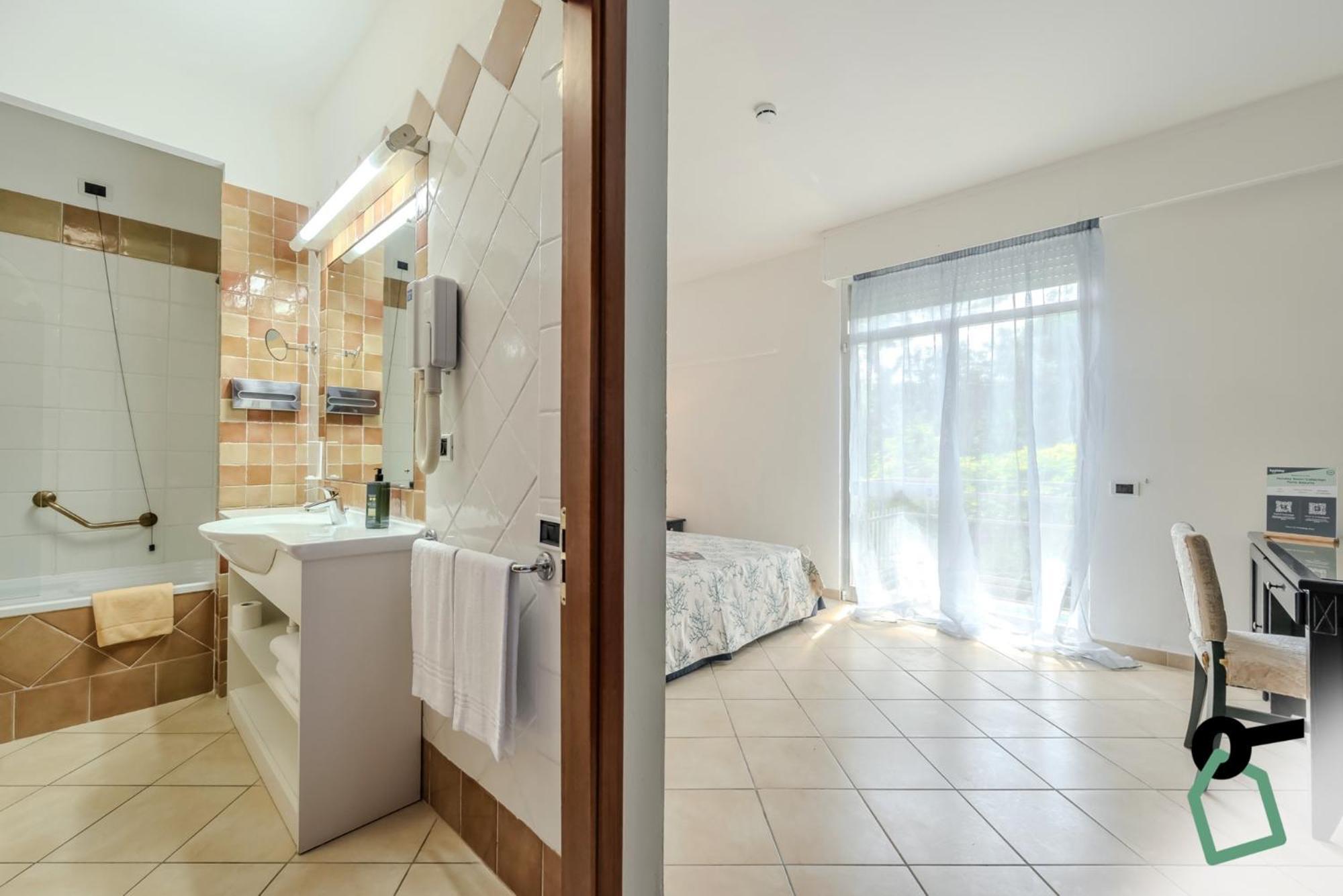 Hotiday Room Collection - Porto Azzurro Capoliveri  Zewnętrze zdjęcie